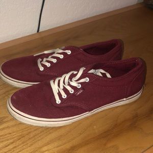 Maroon vans women’s